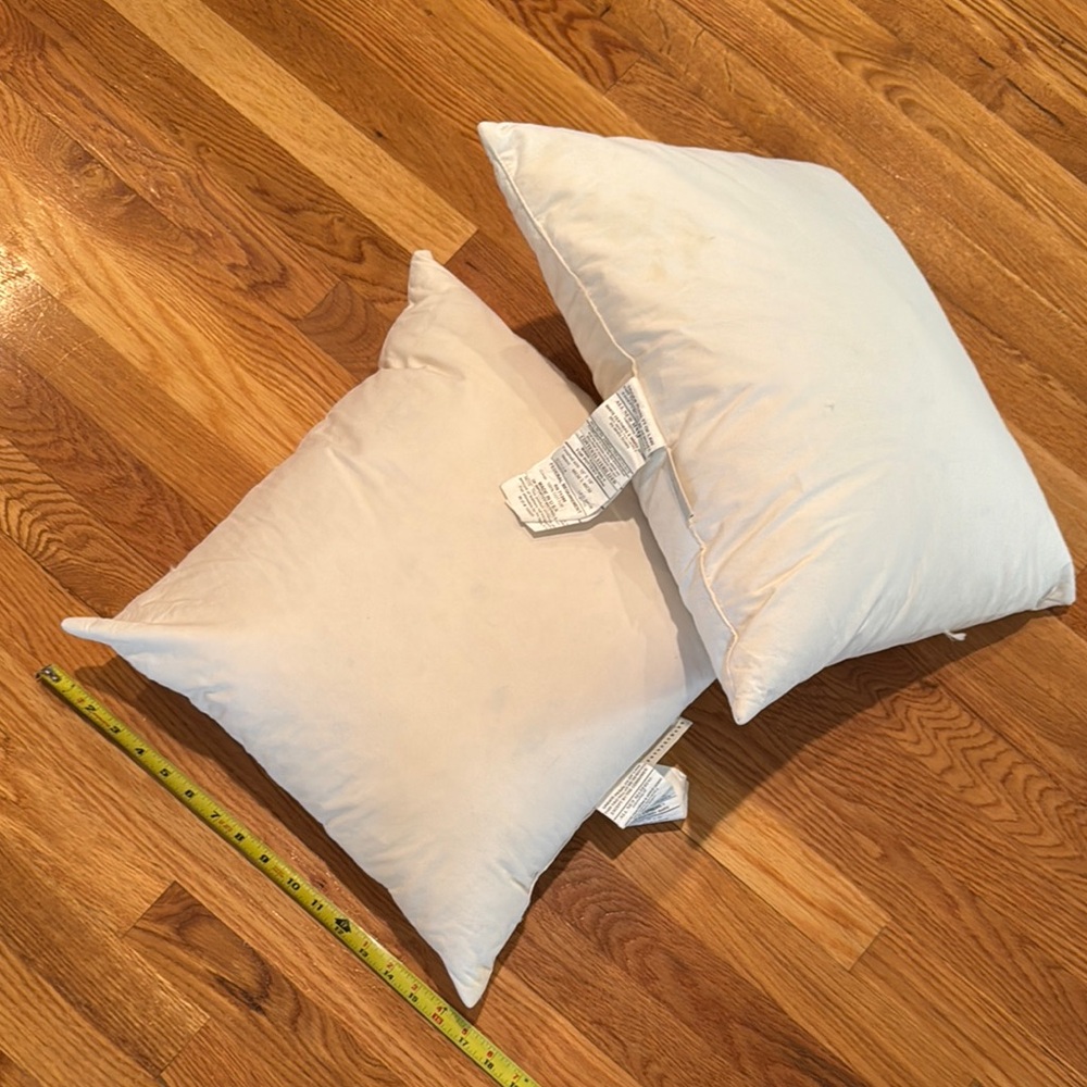 18”x18” Pottery Barn feather down Pillow inserts -2